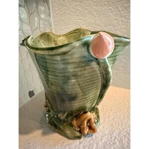 Vintage Mejolica Pottery BULLFROG Tree Frog Rose Lilly Pond Vase